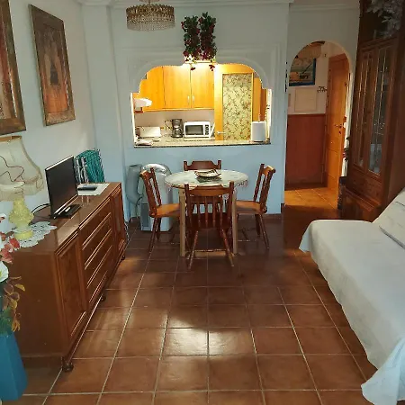 Piso Vacacional En Costa Malaga * تورّوكس كوستا